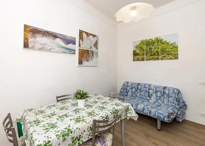 Casa Castelletto * Finale Ligure